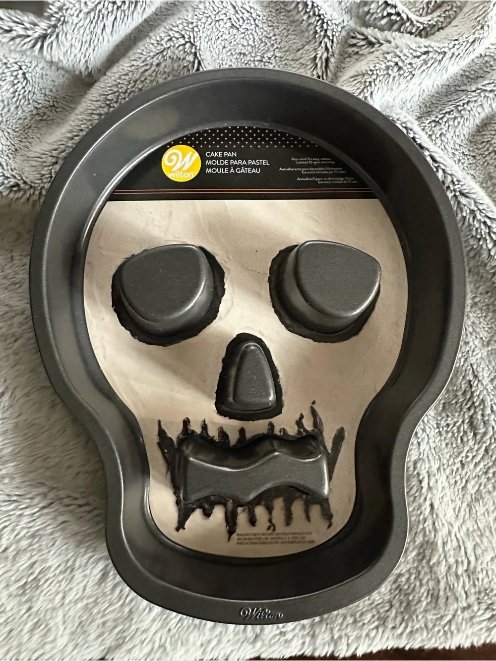 Wilton Skull Shaped Cake Pan